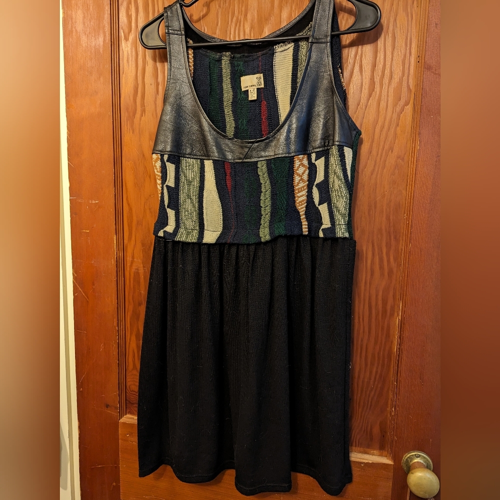 VINTAGE urban renewal - made with vintage recycled materials, size M